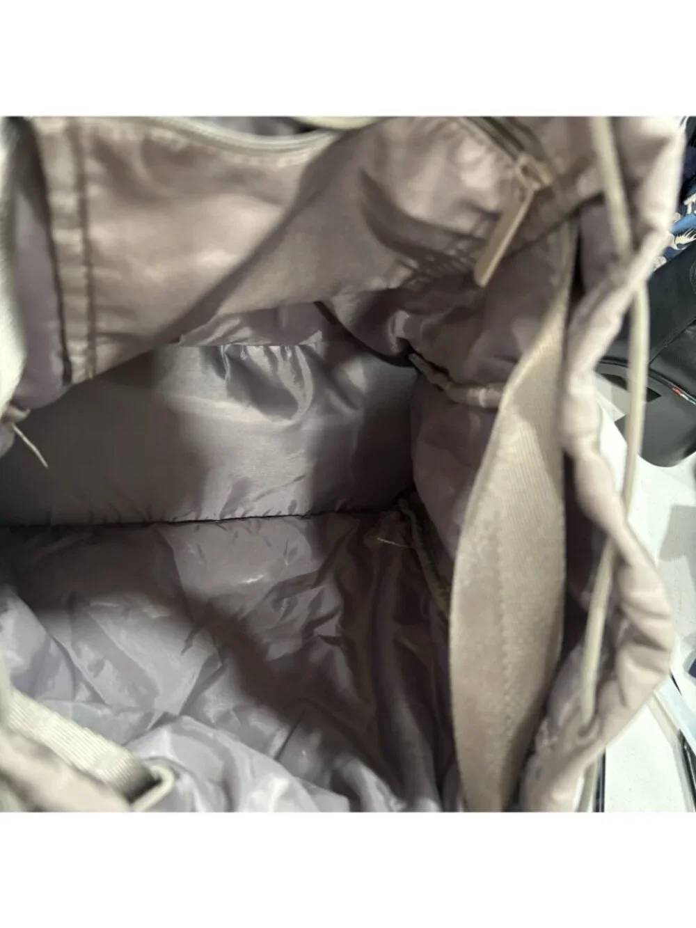 Beyond Yoga tan Medium Drawstring Gym Backpack w/ Zipper Pocket, Logo Strap